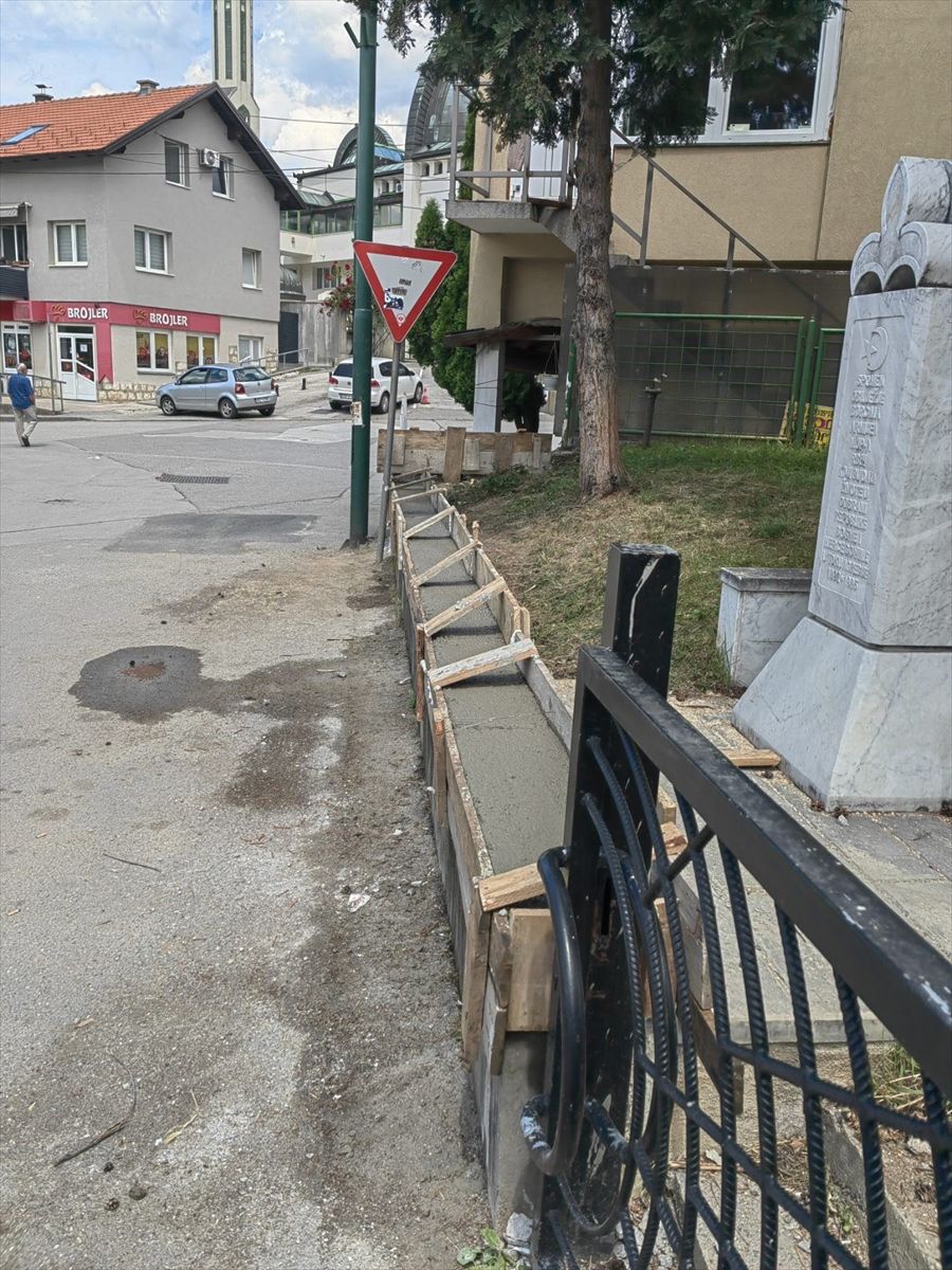 BiH: Memorijalni centar Sarajevo uređuje mezarja šehida i groblja poginulih boraca