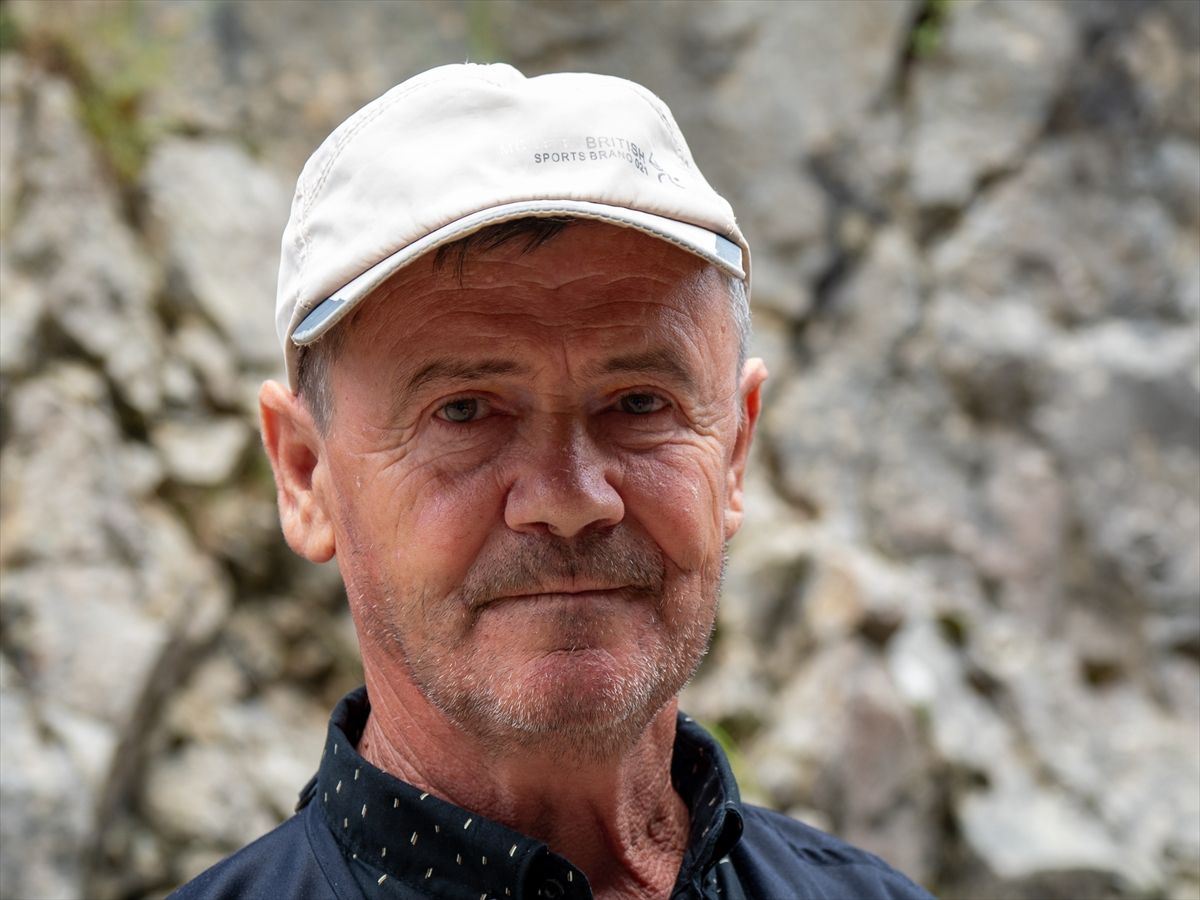 Kada smo ušli u šumu, jedan mi je tražio zlato i nakit, a već su ga sakupljali tri puta