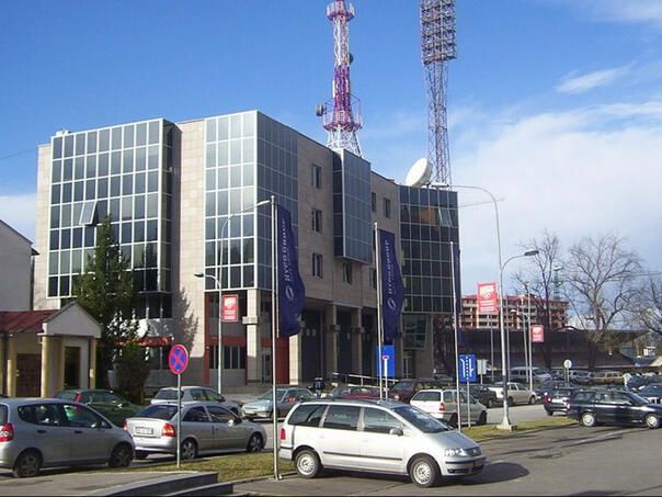 Iz NLB-a je stigao dopis da ne posluju sa preduzećima sa OFAK-ove liste