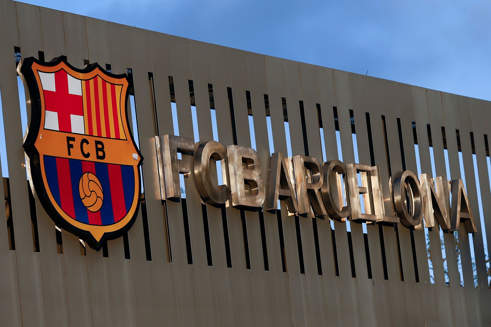 Tri stvari koje Barcelona treba da uradi da bi registrovala Danija Olma
