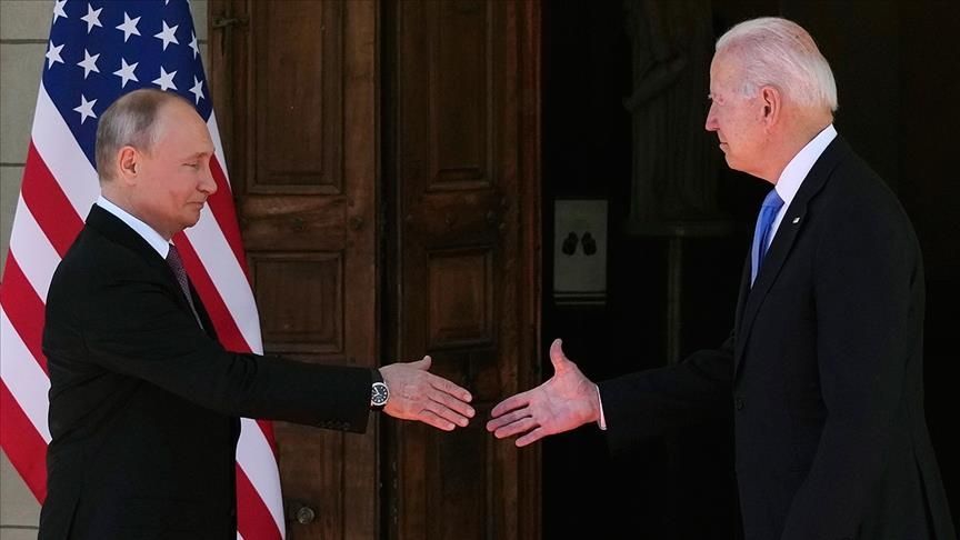 Nijedan vladin službenik u Washingtonu, Moskvi ili drugdje nije potvrdio razmjenu, ali analitičari su 1. augusta ukazali na znakove koji sugeriraju da je razmjena u toku