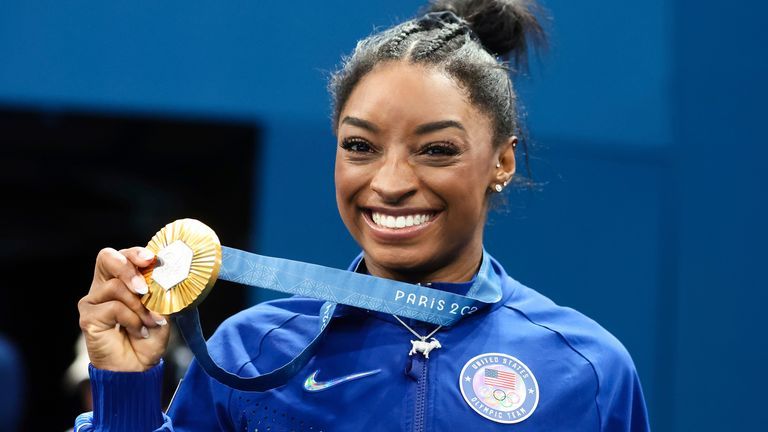 Djevojke koje su pretplaćene na medalje: McIntosh i Biles oduševile u Parizu