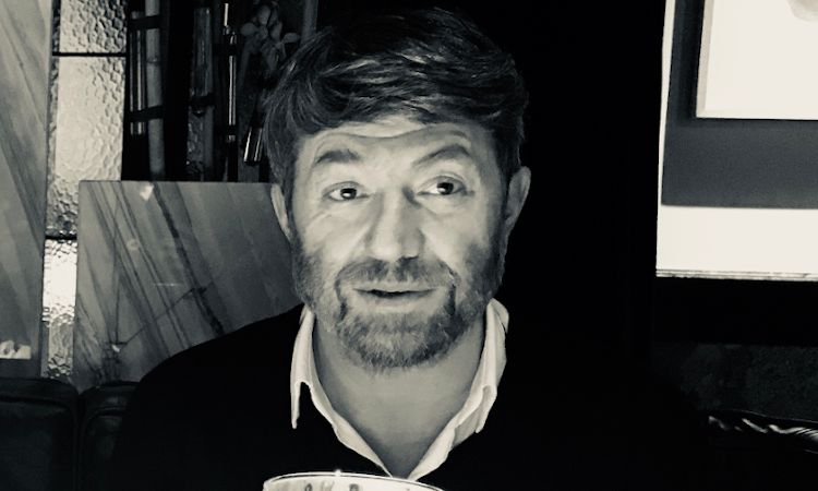 Bober je prijatelj Sarajevo Film Festivala više od dva desetljeća. Tokom tog vremena bio je festivalski programer, član žirija, producent filmova prikazanih na Festivalu...