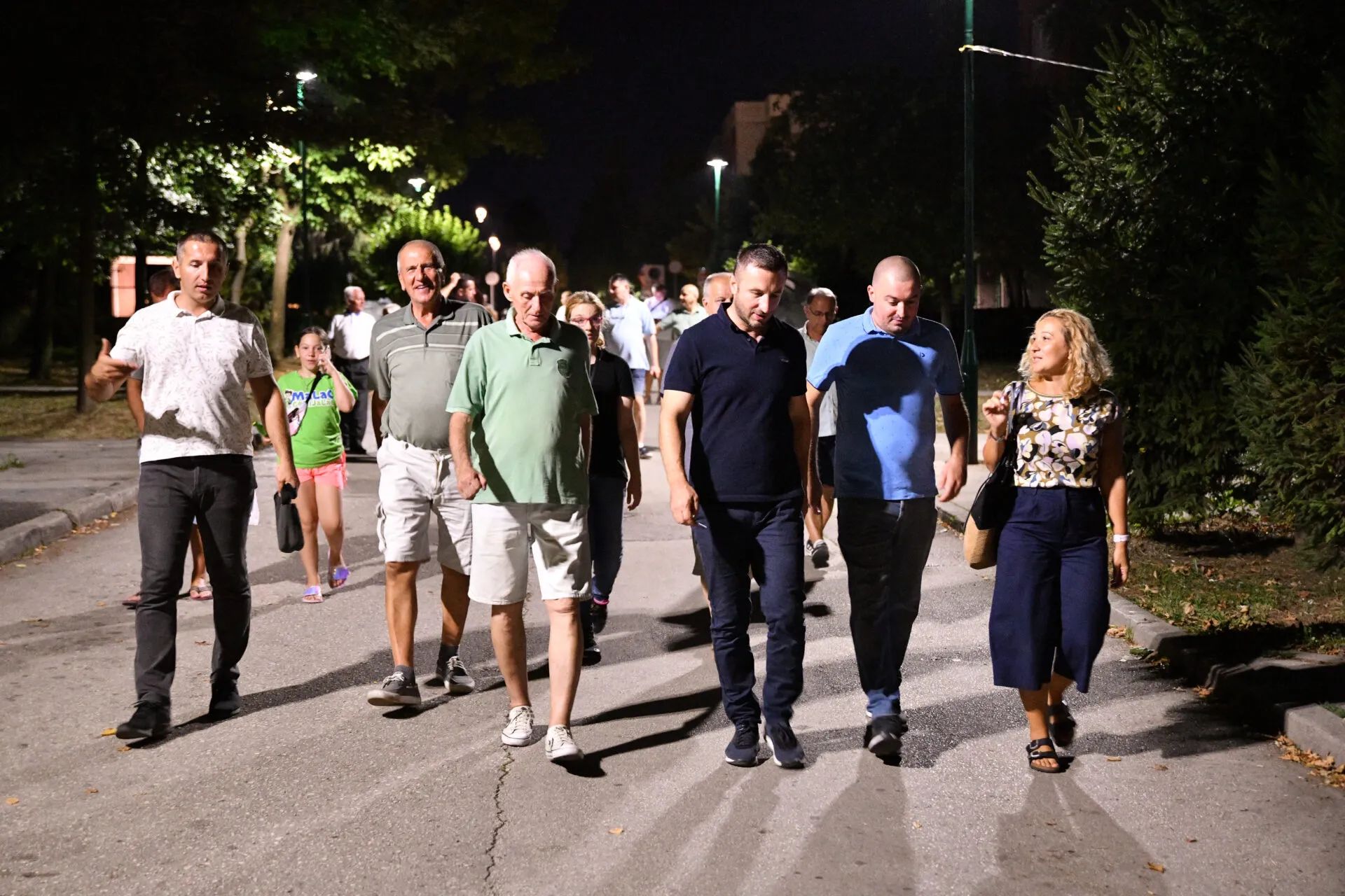 Nova LED rasvjeta u 12 ulica na području mjesnih zajednica Dobrinja C i D