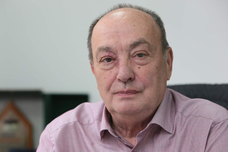 Ocijenio je kako je drugi važan ideal kojem je rahmetli predsjednik težio dostignut, a to je sloboda - sloboda misli, djelovanja, druženja i organizovanja