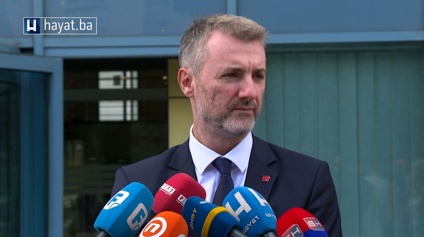 Cilj je saznati i zašto Ministarstvo nije realiziralo zaključke Komisije za saobraćaj i komunikacije Predstavničkog doma PSBiH i Predstavničkog doma PSBiH.