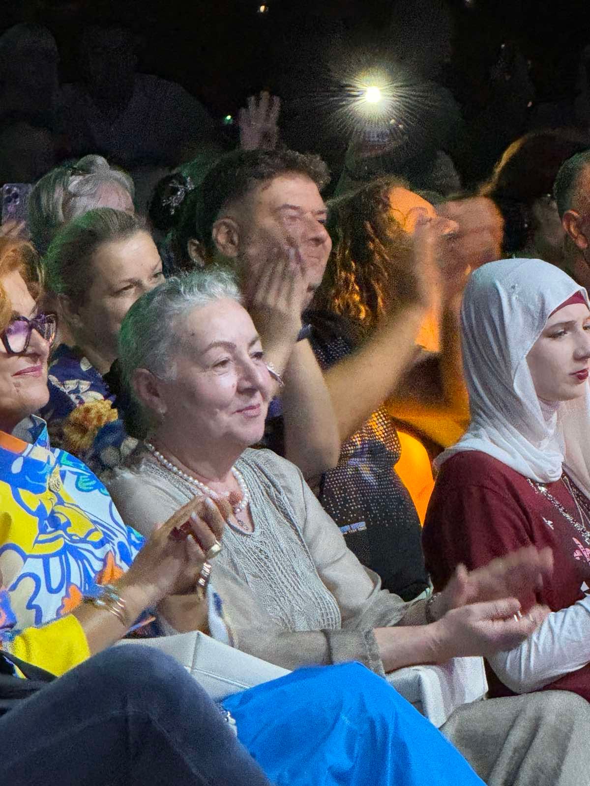Zvuci “Kaldrme” otvorili su koncert Eldina Huseinbegovića