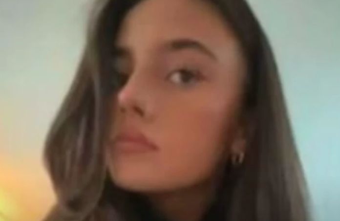 Ema, je samo nekoliko sati prije smrti objavila selfije i video snimke sa svog odmora na Ibizi na Instagramu, izražavajući svoje oduševljenje ostrvom.