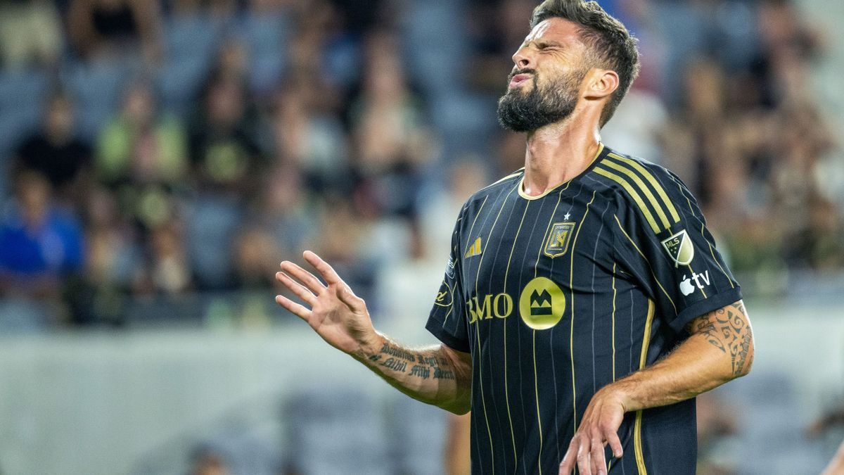 Olivier Giroud je prvi put startao za Los Angeles FC i postigao svoj prvi gol glavom, nakon centaršuta Mateusza Bogusz