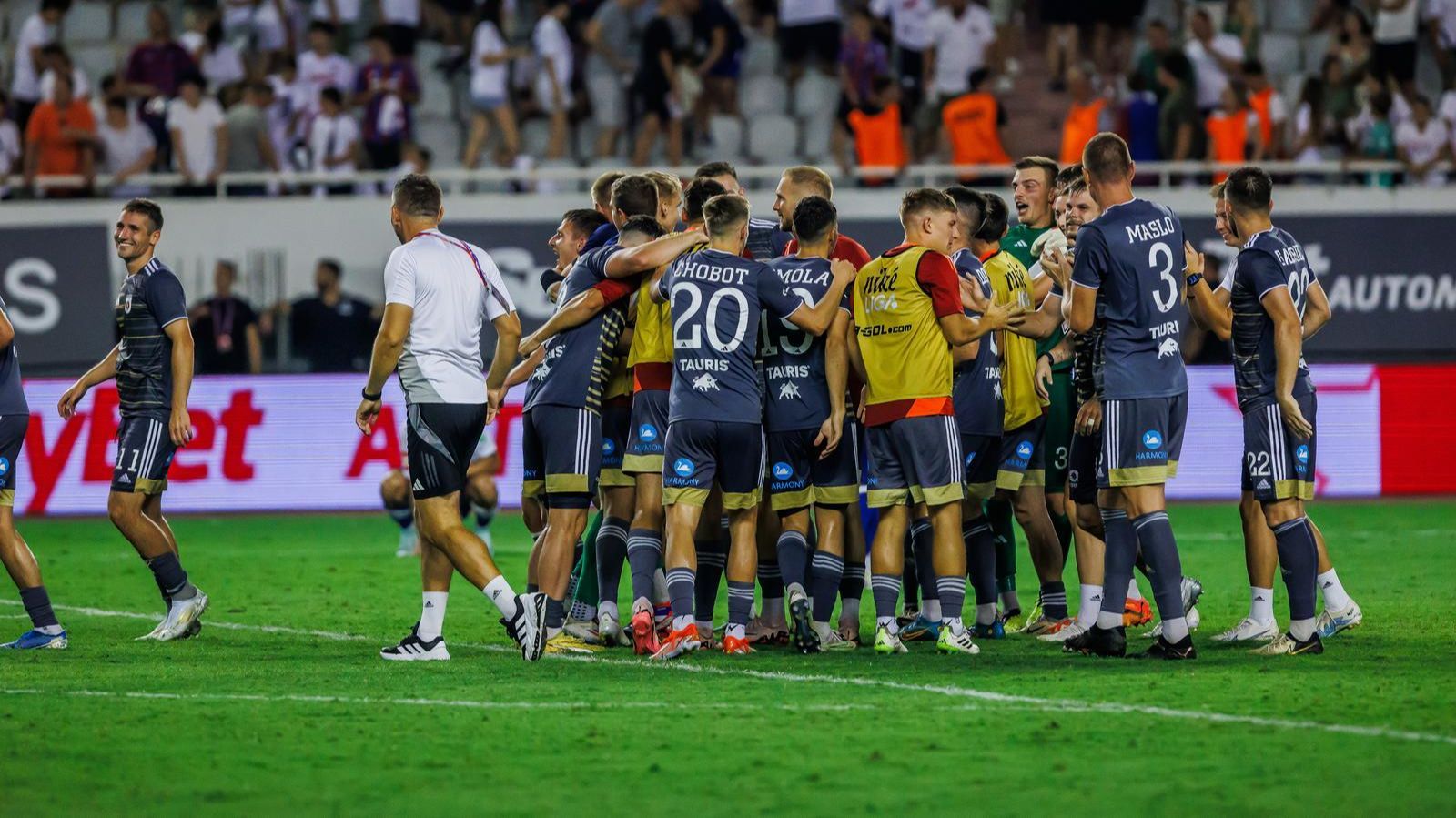 Oni su poraženi od Ružomberoka rezultatom 0:1, što je Slovacima bilo dovoljno za prolazak s obzirom na remi iz prvog meča