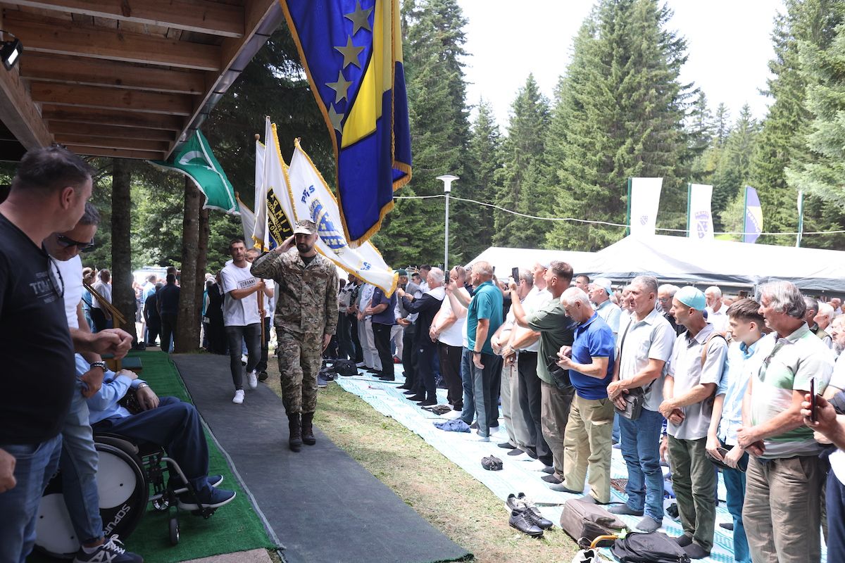 Na Igmanu proučena Dova za domovinu: BiH je zemlja koju su odbranili njeni najbolji sinovi