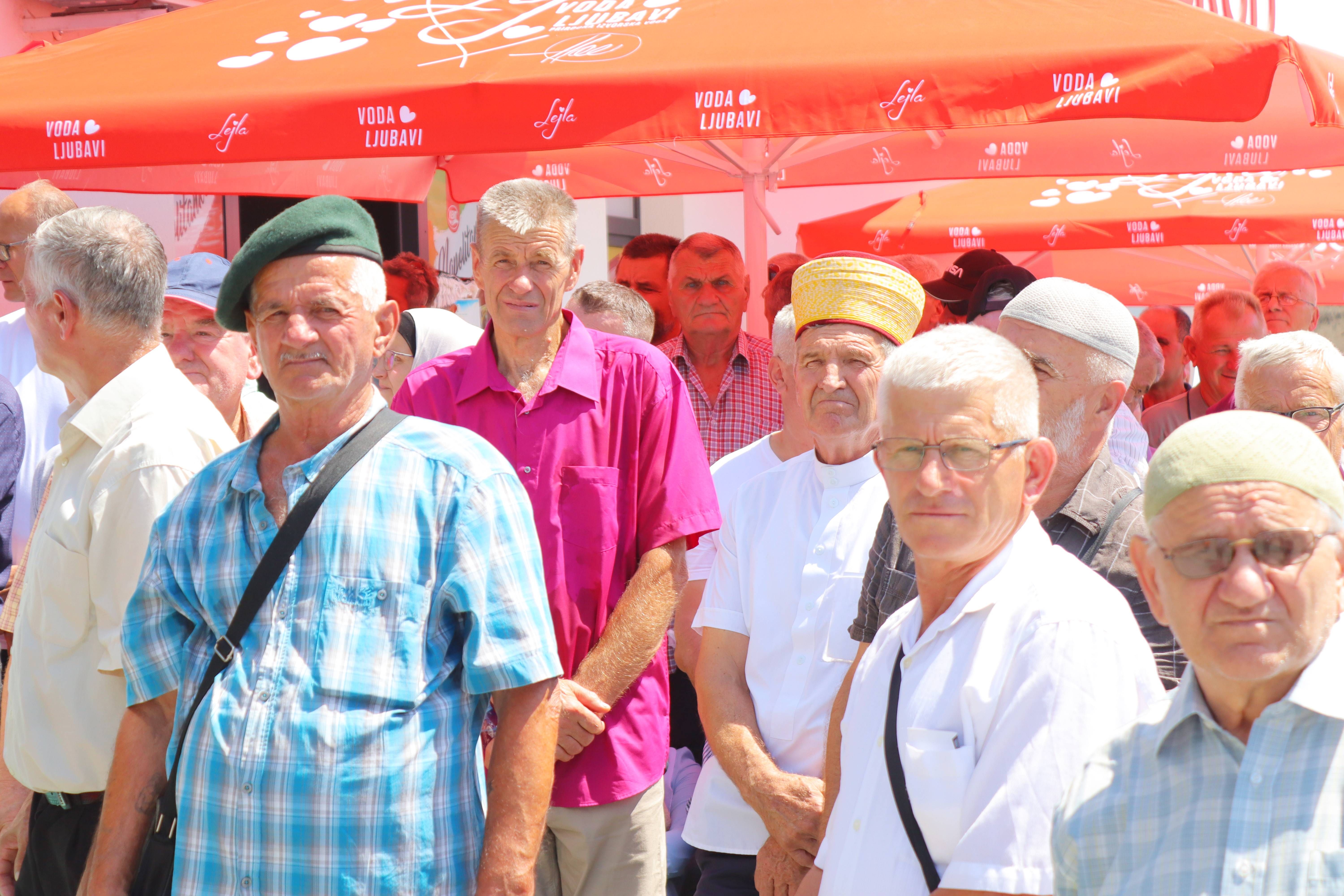 Današnje otvorenje džamije bio je trenutak velike radosti za sve džematlije ovoga džemata