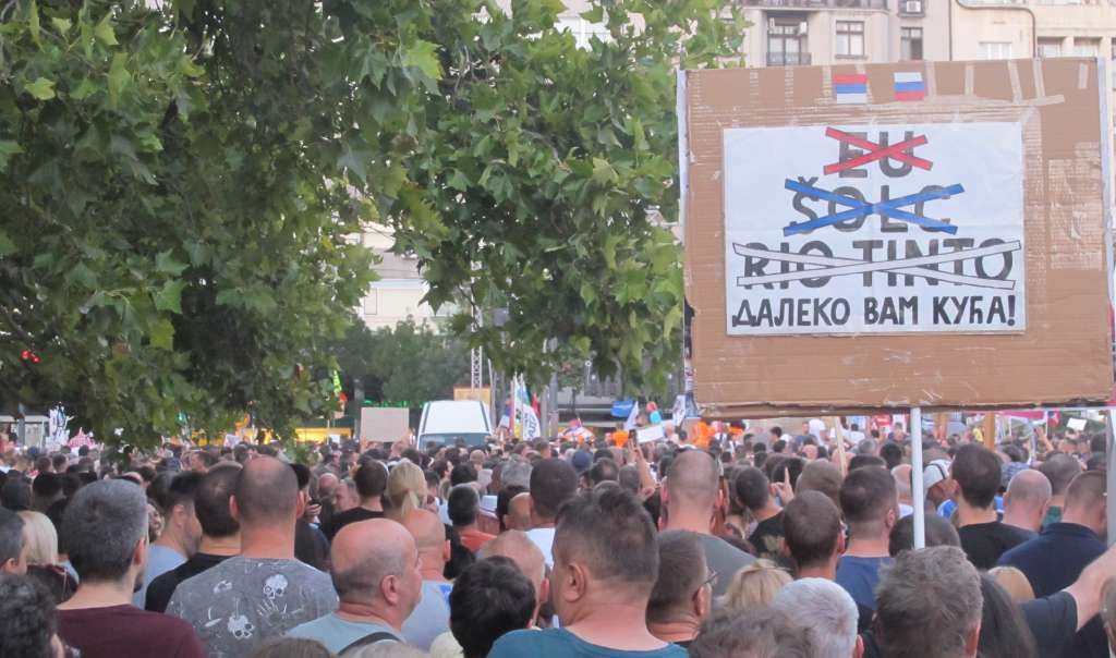 Protesti su otpočeli nakon odluka vlasti kojima se projekt Rio Tinta, vrijedan 2,4 milijarde dolara, "vraća u život" dvije godine nakon što ga je Vlada stopirala 2022. godine