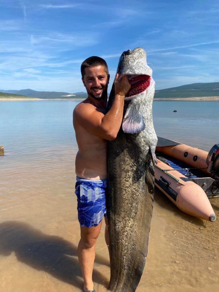 Pogledajte šta je Marko ulovio u Bilećkom jezeru