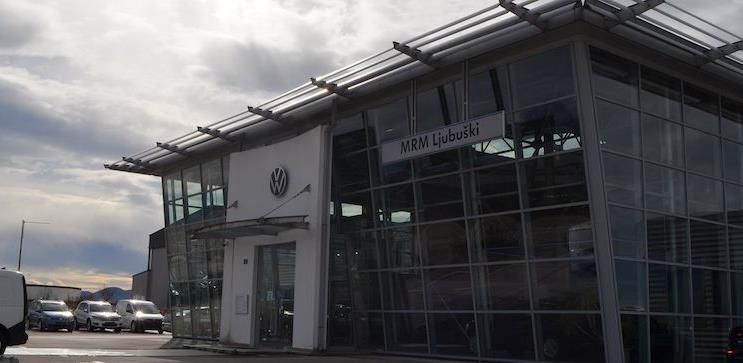 Službeni putnički automobil koji će biti isporučeni su niže srednje, srednje i više srednje klase, maloprodajne cijene od 50.000, 80.000, 120.000 do 150.000 KM