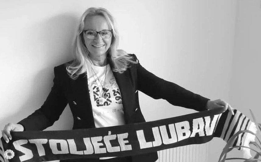 Bila je jedna od sugrađanki koja mi je pružala veliku podršku u mom radu. Srce da pukne..., napisao Srdić