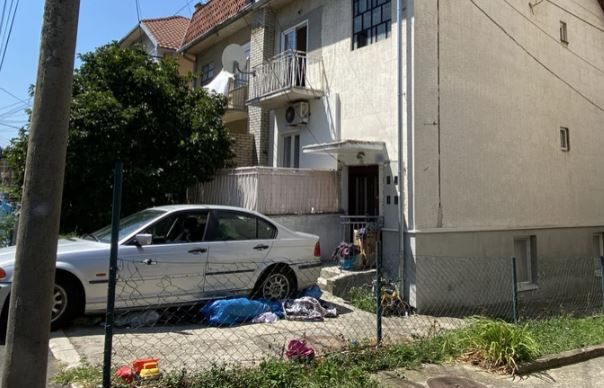Očuh u pritvoru, majka na slobodi