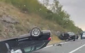 Oko 13 sati dogodila se saobraćajna nesreća u kojoj su učestvovala tri vozila