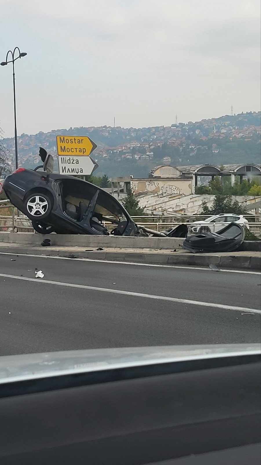 Stravične fotografije sa mjesta nesreće u Sarajevu!