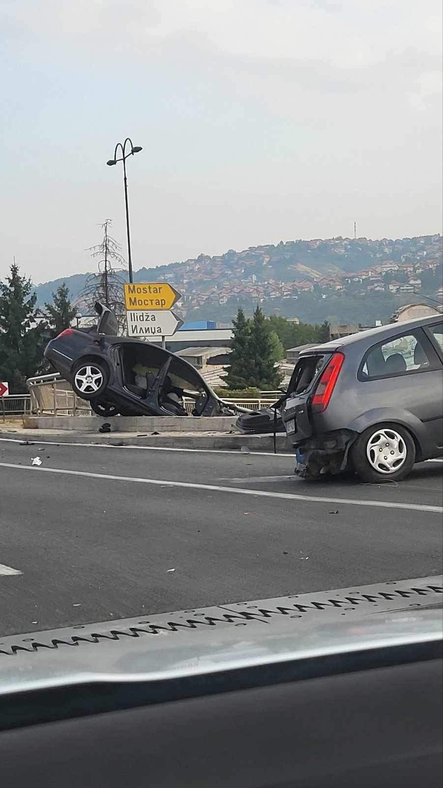 Stravične fotografije sa mjesta nesreće u Sarajevu!