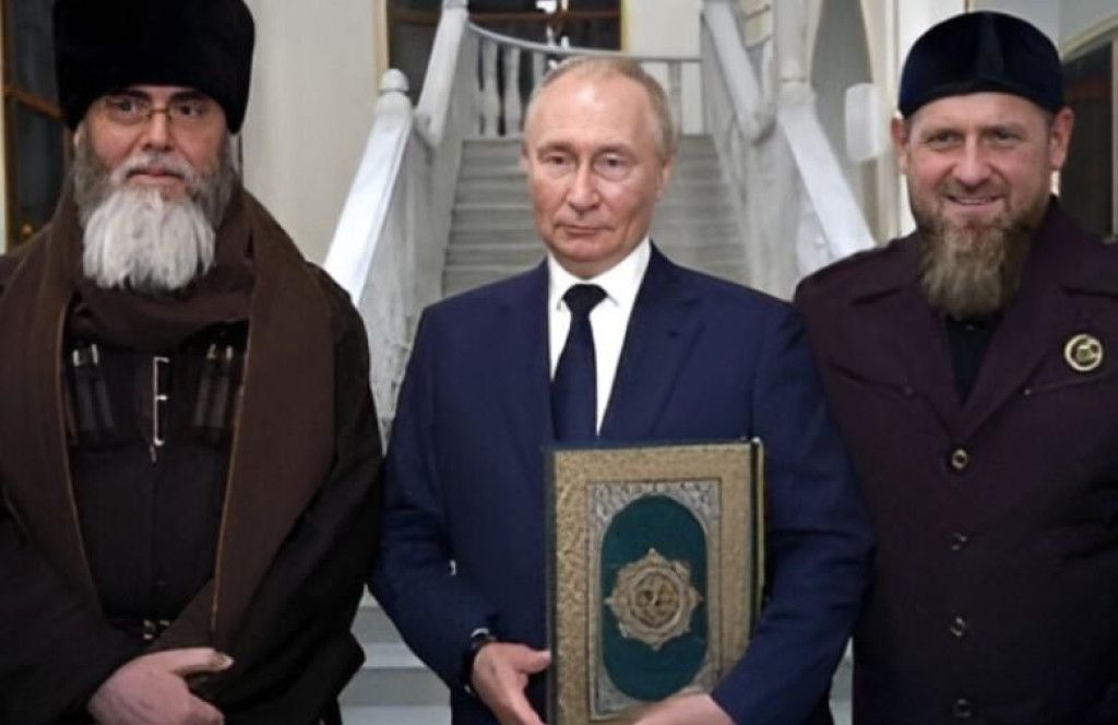 Putin se susreo s čečenskim liderom Ramzanom Kadirovom, s kojim je posjetio novoizgrađenu džamiju 