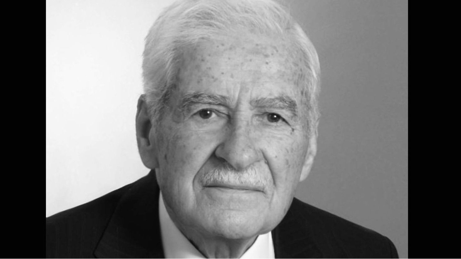 Imao je težak život, doživio je i preživio više društveno-političkih sistema, države su se uspostavljale i raspadale, a profesor je rastao i napredovao