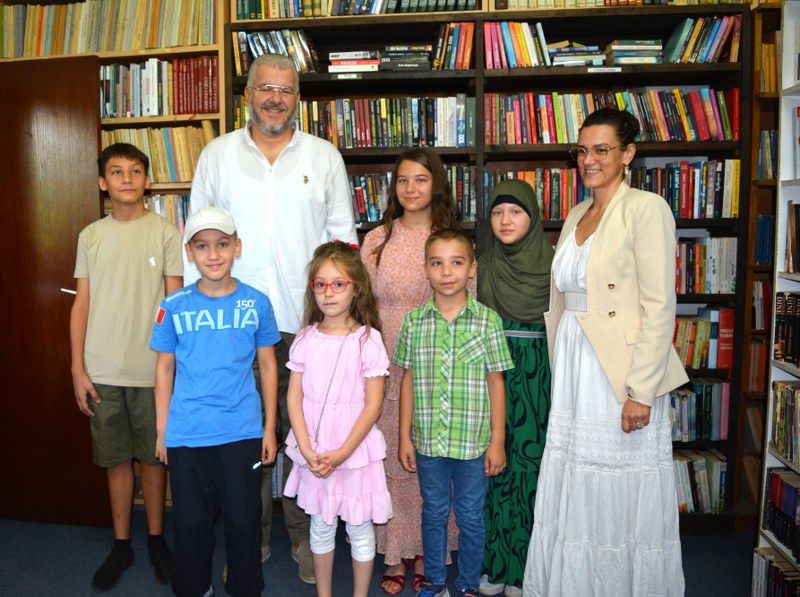 Posebna nagrada je uručena i djevojčici Aščerić Najli koja još nije krenula u školu, a već je pročitala mnoštvo knjiga.