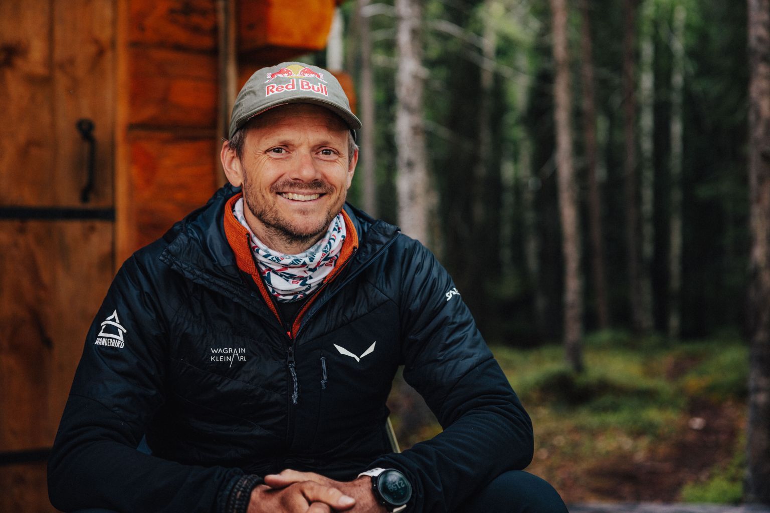Paul Guschlbauer u nevjerovatnoj ekspediciji paraglajderom iznad vulkana na Aljasci