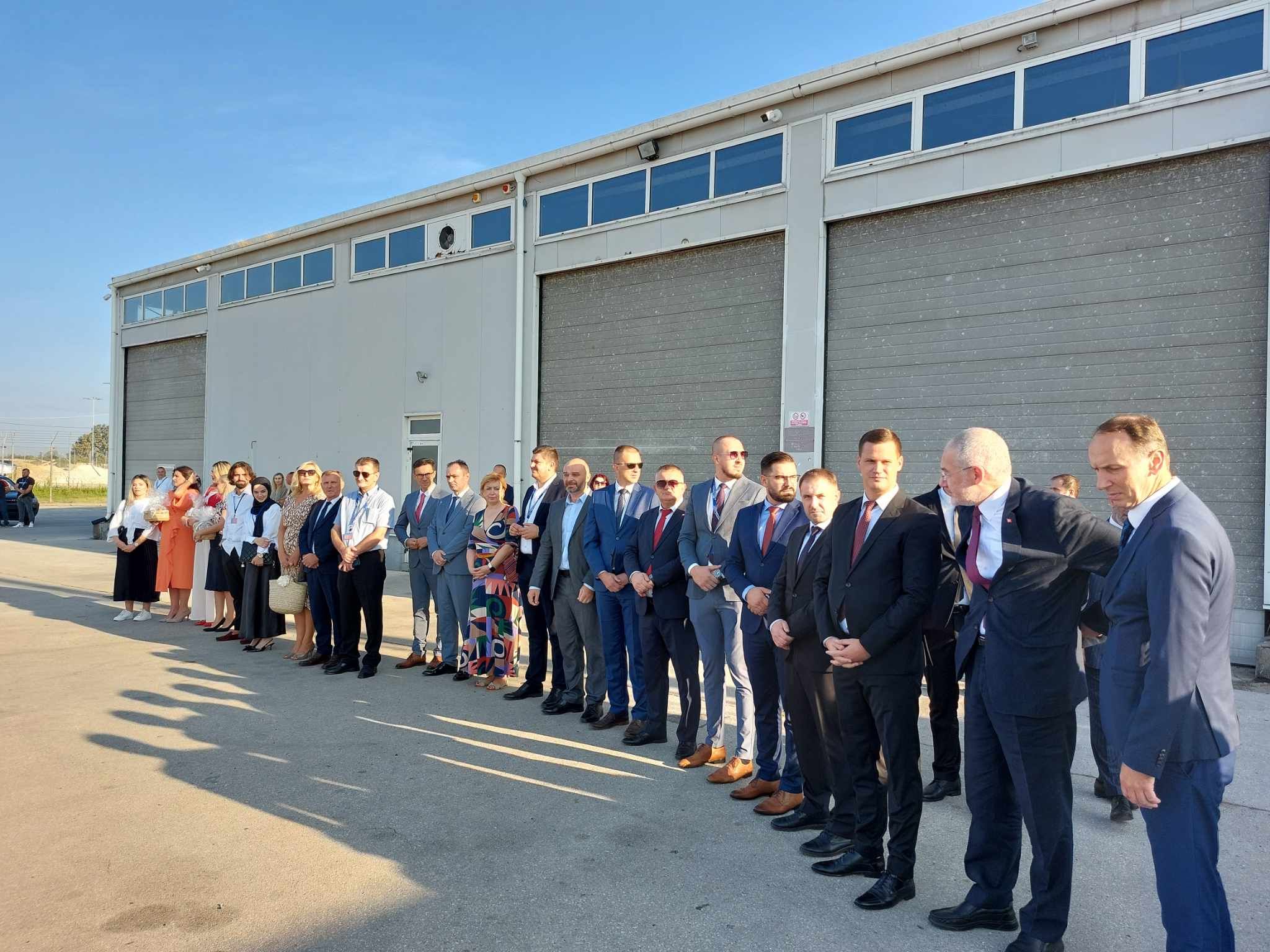 Prvi redovni let iz Istanbula: Na Međunarodni aerodrom Tuzla sletio 'Cumhuriyet'