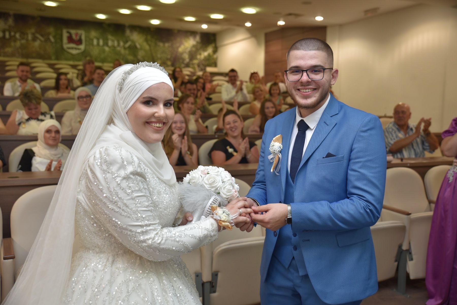 Samir, naš cijenjeni montažer u Hayat TV, uvijek je unio dozu kreativnosti i strasti u svoj rad. Danas je tu svoju strast usmjerio na nešto što je punoo ljepše od svega