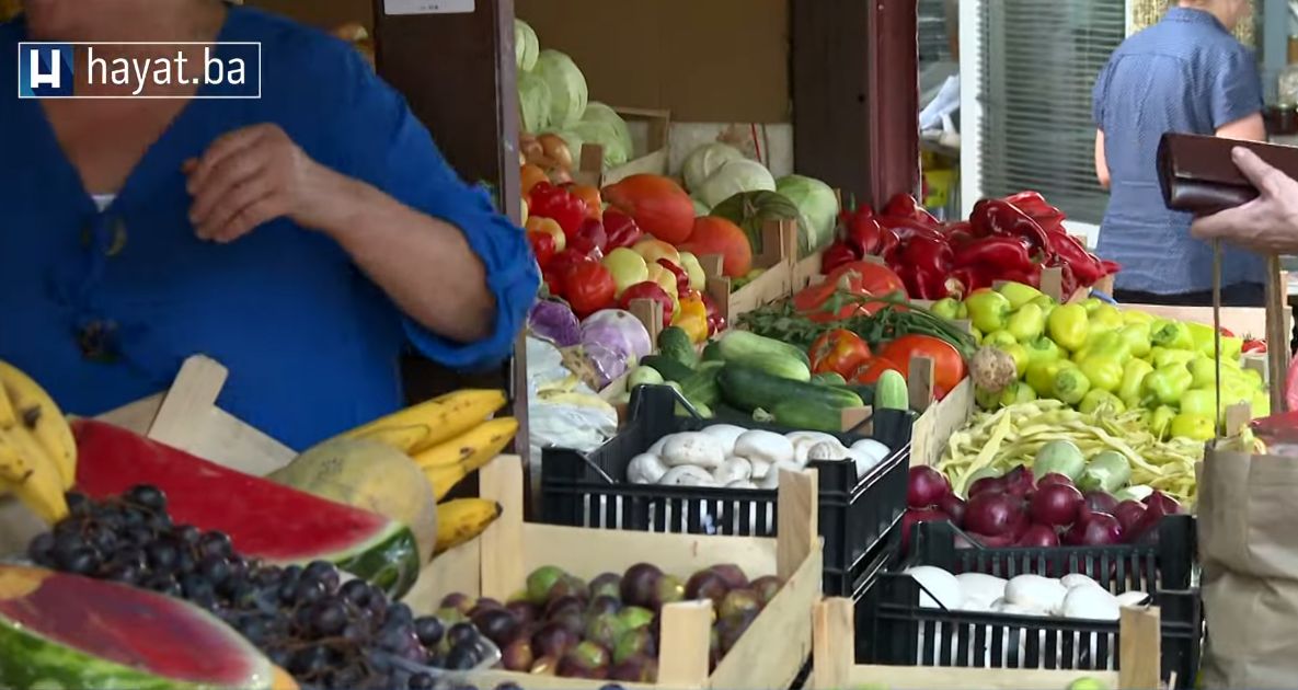 Povrće se suši prije nego što dođe vrijeme za berbu, voće propada, a proizvodnja domaćih mliječnih proizvoda je otežana