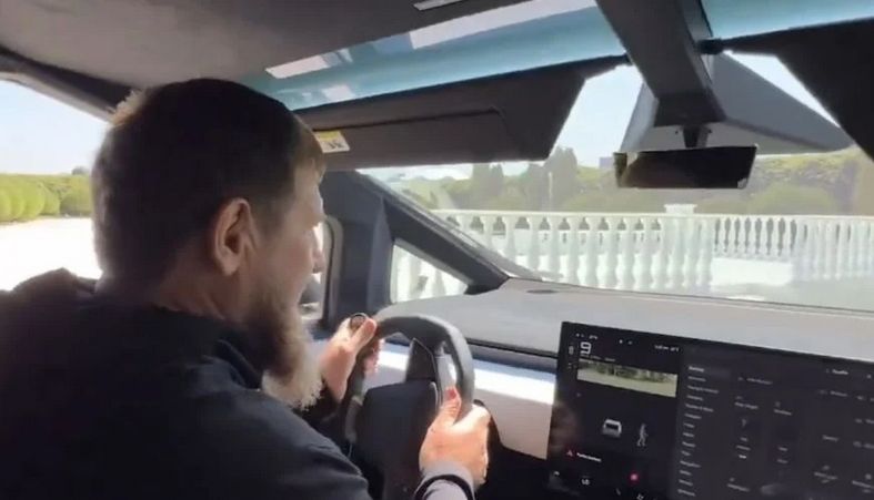 Teslin Cybertruck predstavljen je 2019. godine, a 2023. je godine krenuo u proizvodnju