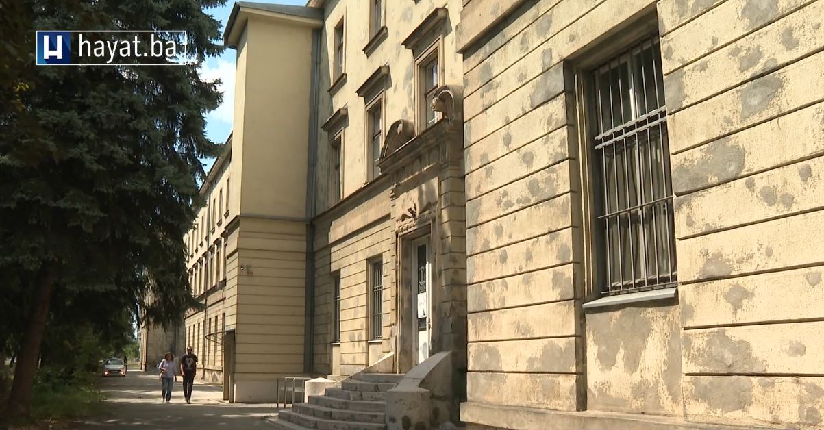 Upozoravali su mjesecima, tražili pomoć i rješenja, međutim tek kad je došao najteži momenat, kako za uposlenike, tako i za sve u BiH, neko rješenje se pronašlo.