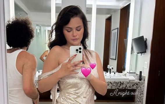 Na društvenim mrežama često dijele fotografije na kojima se vidi kako ljube ili grle. Par je ozvaničio svoju vezu u decembru prošle godine