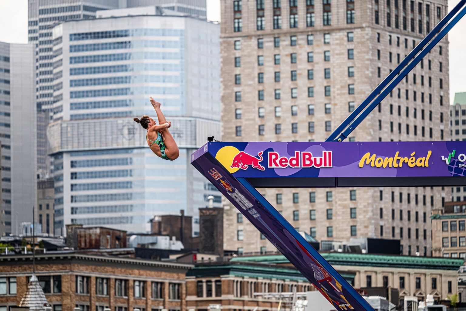 Red Bull Cliff Diving: Magična Molly Carlson pobijedila na domaćem terenu u Kanadi