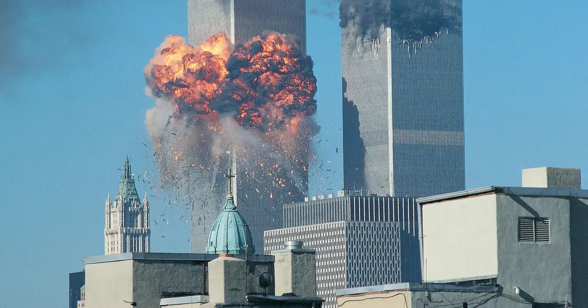 Mohammed je bio taj koji je lideru Al Kaide Osami bin Ladenu predstavio ideju o takvom napadu na SAD poput 11. septembra
