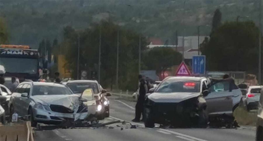 Saobraćaj se odvija alternativnim pravcima                                                                                      