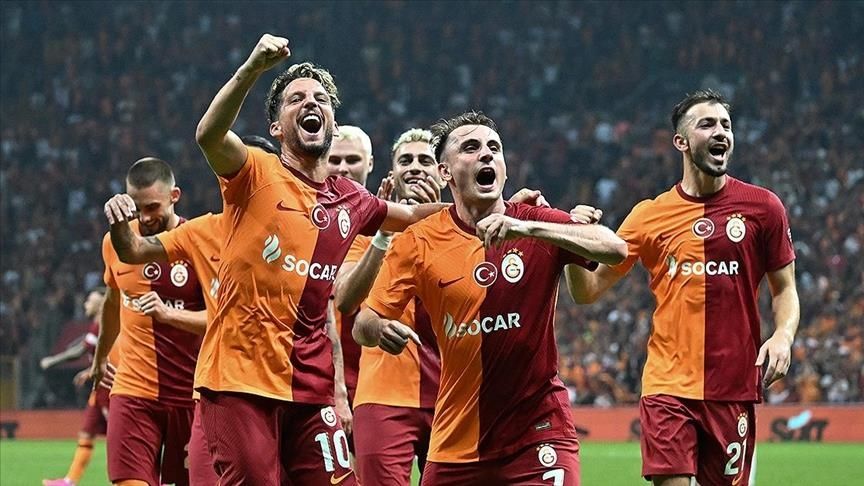 Turski tim ima najviše ambicije u novoj sezoni a to je napad na sve domaće trofeje i što bolji rezultat u Ligi prvaka