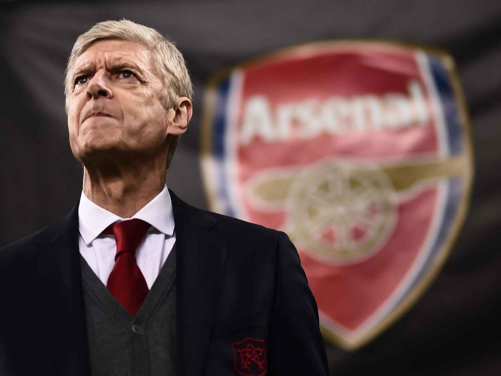 Arsenal je osvojio titulu prvaka bez poraza. Osvojili su 90 bodova uz 26 pobjeda i 12 remija i postali 'Nepobjedivi'. 