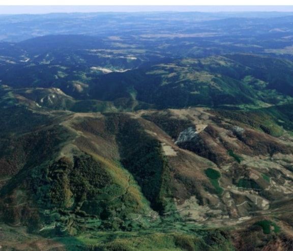 Policijska stanica Kakanj zaprimila je prijavu u 11:45 sati nakon čega su uputili se na mjesto nesreće