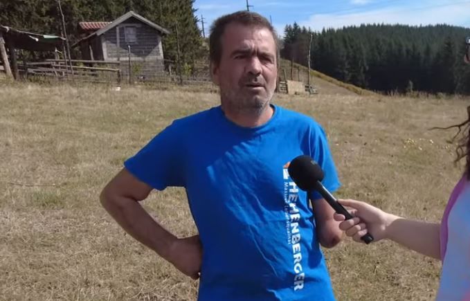 Sposobni ljudi kukaju. Ja radim koliko mogu i borim se, kazao je