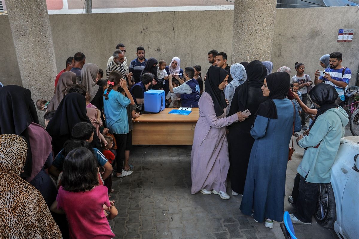  Hiljade Palestinaca pohrlilo je u ove centre da vakcinišu svoju djecu protiv dječje paralize