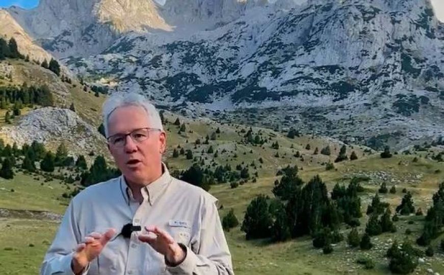 SAD su ponosne na podršku pouzetnicima, lokalnim zajednicama, olakšavanje osnivanja firmi i promociju BIH kao međunarodne turističke zajednice