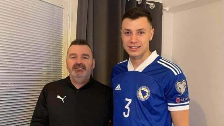 Ova situacija dodatno komplicira Anelov odnos s ljudima iz njegove najbliže okoline