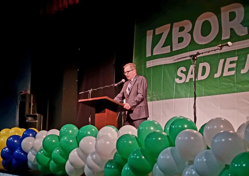 "Posebno je opasno unutarbošnjačko ili unutarbosansko rivalstvo koje se u politici redovno pretvara u neprijateljstvo", kazao je Izetbegović.