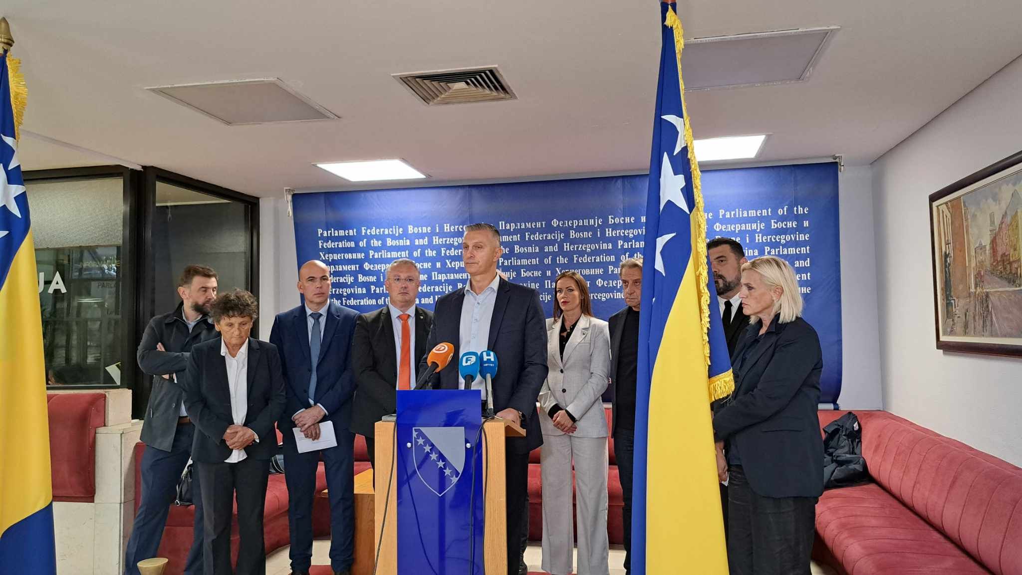 Pitanje Fonda solidarnosti smo već mogli riješiti i prije godišnjih odmora, rekla Kratina