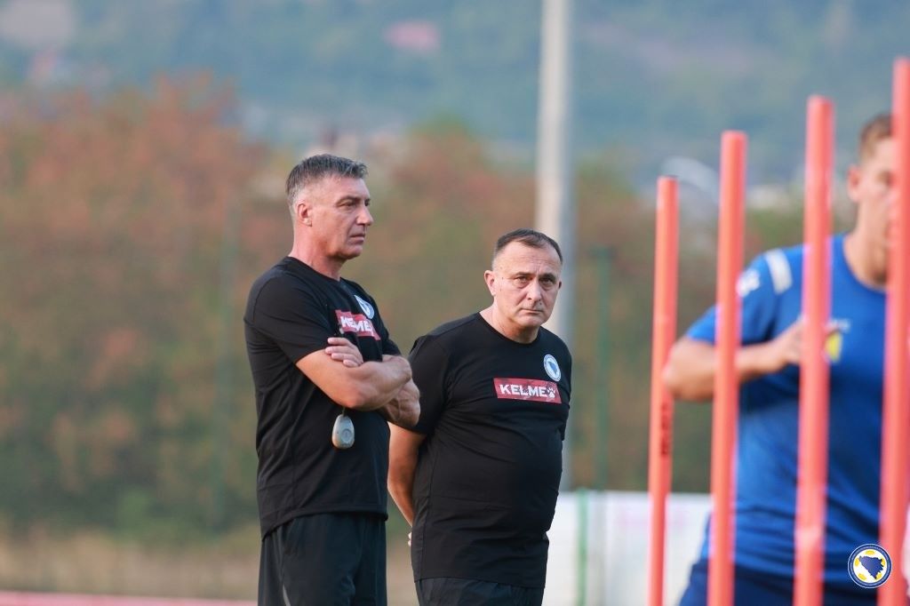 U-21 reprezentativci Bosne i Hercegovine doputovali su u Le Mans gdje ih sutra očekuje utakmica sa Francuskom.