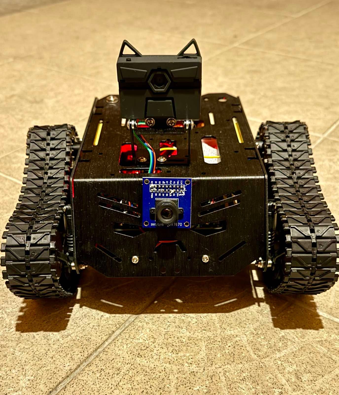 Reper Dr. Zo sa kolegom Smajićem uvodi robote s umjetnom inteligencijom u poljoprivredu