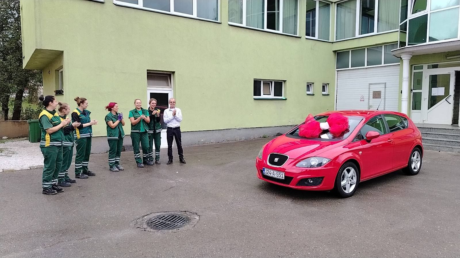 Ova priča, koja nam stiže iz Visokog, nudi nam vjetar u leđa i podsjetnik na to koliko je važna zahvalnost i priznanje u poslovnom svijetu