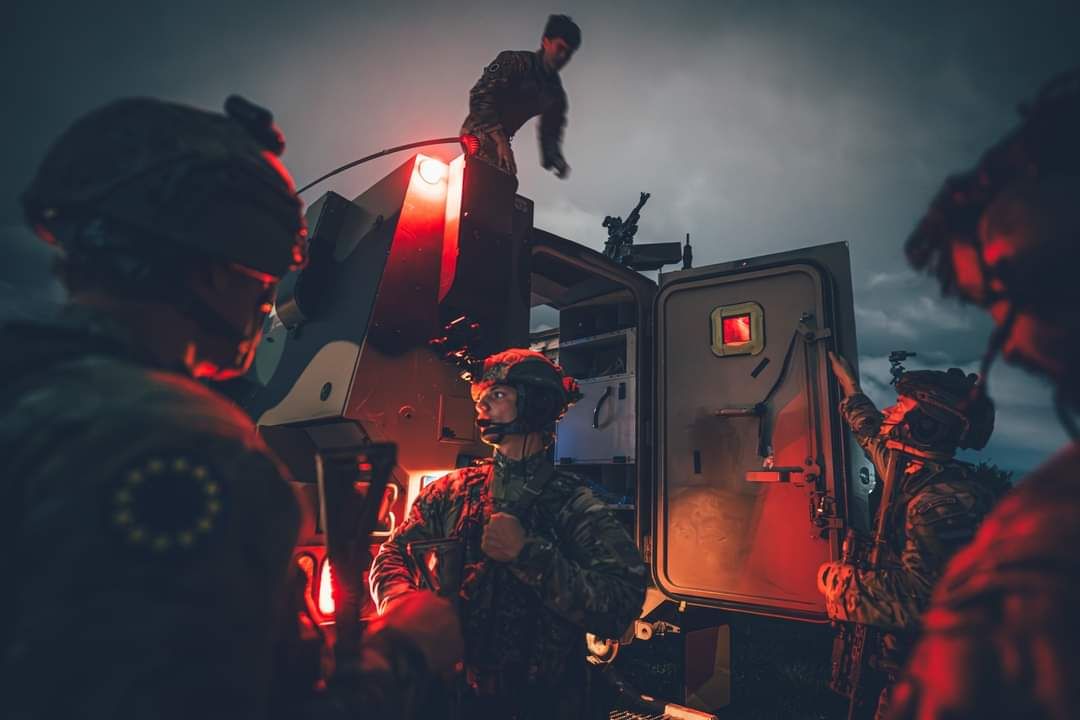 Noćna akcija EUFOR-a: Pogledajte fotografije kompleksne vježbe u glavnom gradu